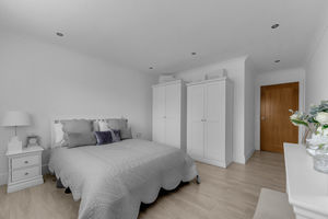 Photo 42- click for photo gallery